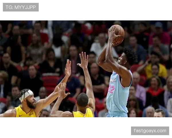 海伦芬新赛季强势开局，稳健表现引关注