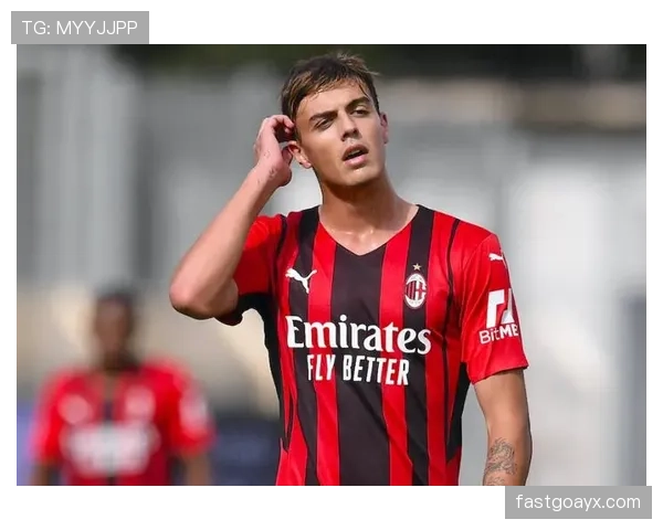 马尔蒂尼战术再现奇效，边后卫成关键助力球队重振雄风