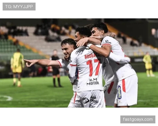 里斯本竞技防守稳固状态回升，迎战进攻乏力对手